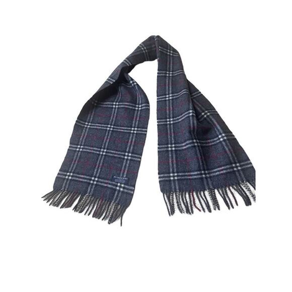 Burberry nova check Grey And Red 100% Lambswool winter Scarf 60 In EUC - Picture 1 of 4